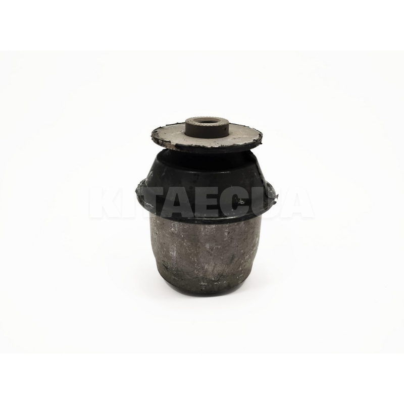 Сайлентблок задньої балки KLM Autoparts на Geely EMGRAND EC7 (1064001664) - 2