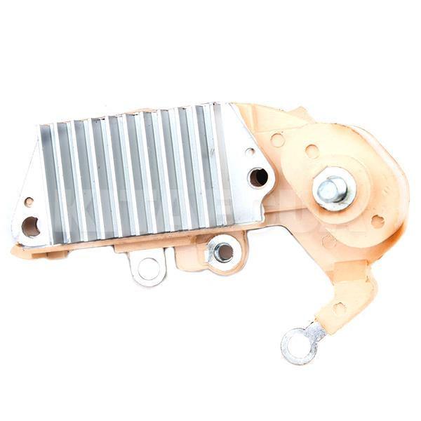 Реле-регулятор напруги (без щіток) 1.6L 7 SEVEN PARTS (A11-3701110BC-R1)