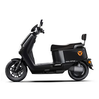 Электроскутер EPOC 80 км 2900 Вт черный Yadea