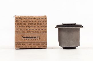 Сайлентблок переднього верхнього важеля FEBEST