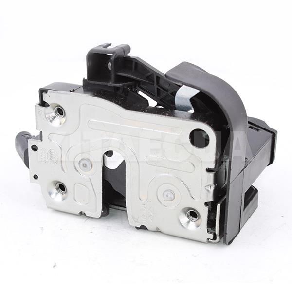 Замок двери передней левой 7 SEVEN PARTS (A13-6105010)