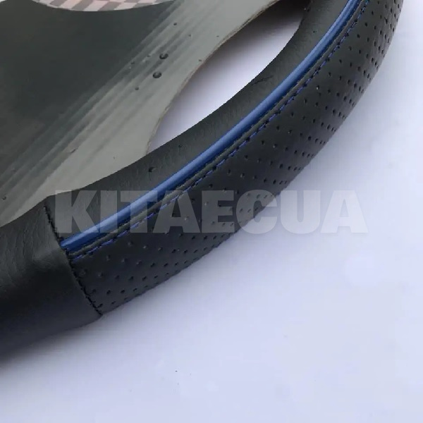 Чохол на кермо XL (42-44 см) чорний штучна шкіра KING (22534) - 2