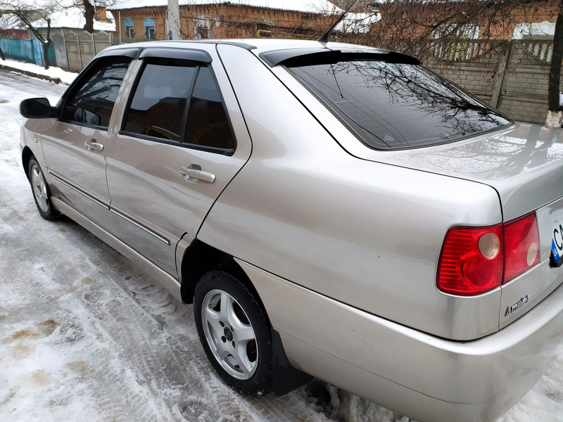 Chery Amulet 2007 - 9