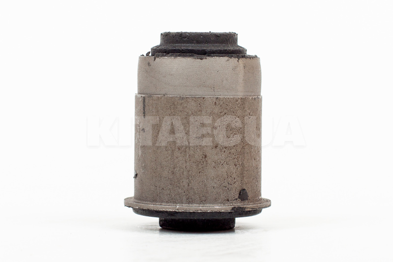 Сайлентблок переднього нижнього важеля передній (2904330-K00) - 3